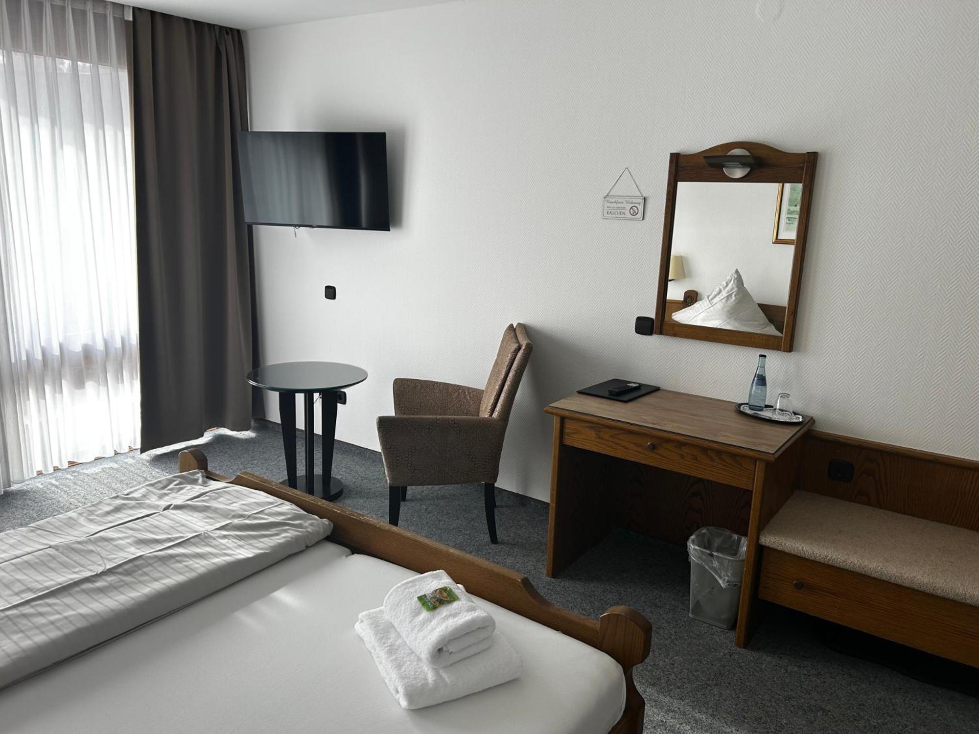 Landhotel Sonnenbuehl Ngoại thất bức ảnh